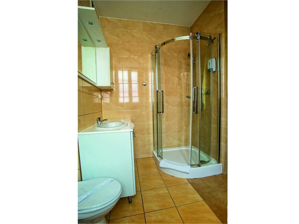 Hotel Adalbertus Gniezno Habitación foto