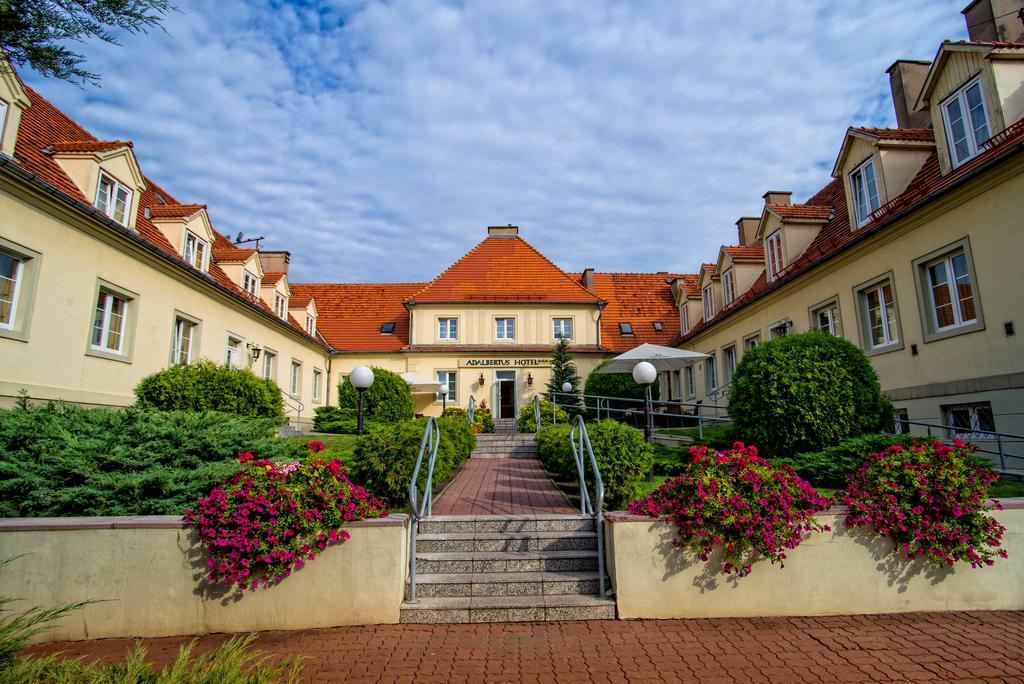 Hotel Adalbertus Gniezno Exterior foto